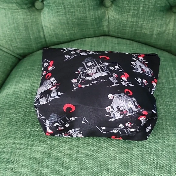 Horror Film Character "Babies" Cosmetic Case - Picture 4 of 5